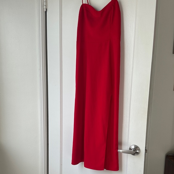 Abercrombie & Fitch Dresses & Skirts - Abercrombie & Fitch XXS Red Dress